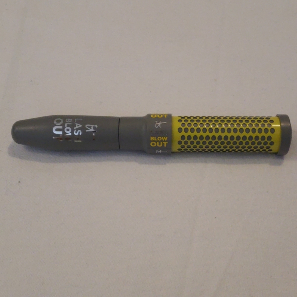 IT Cosmetics Lash Blowout Mascara